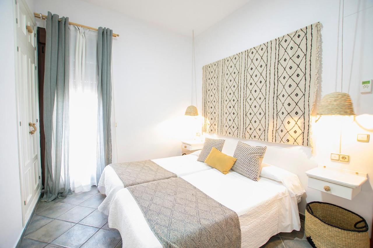 Hotel Mariantonia Chiclana de la Frontera Extérieur photo